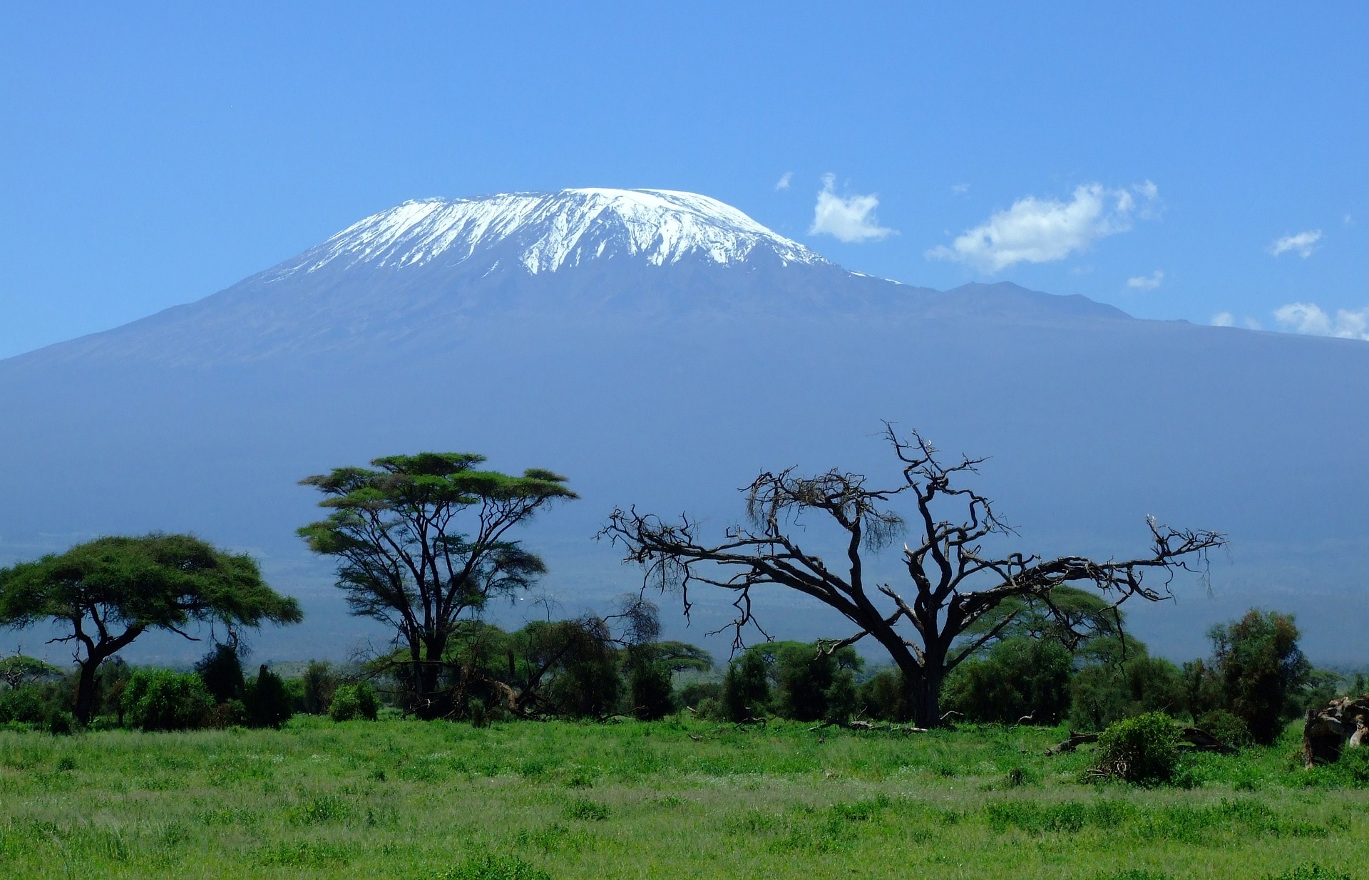 Best Tanzania Mount Meru trekking | hiking |climbing tours with affordable prices 2023, 2024, 2025 | Kizza Adventures